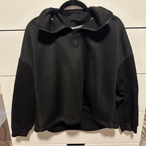 Black quarter zip